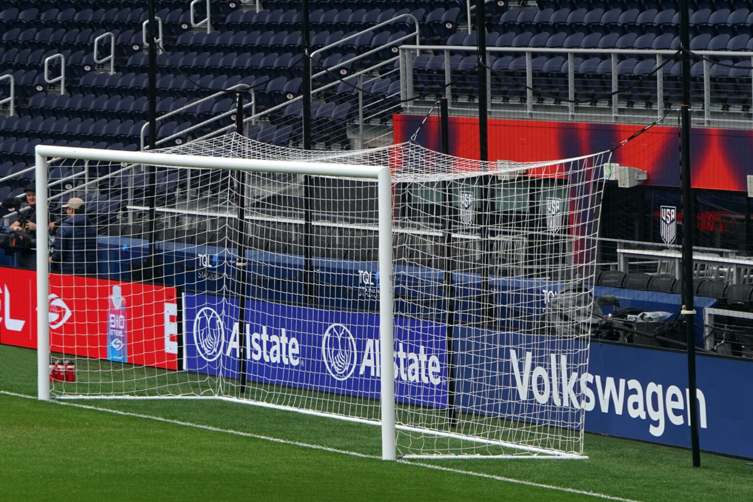 Kwik Goal Pro Premier® World Competition Soccer Goal