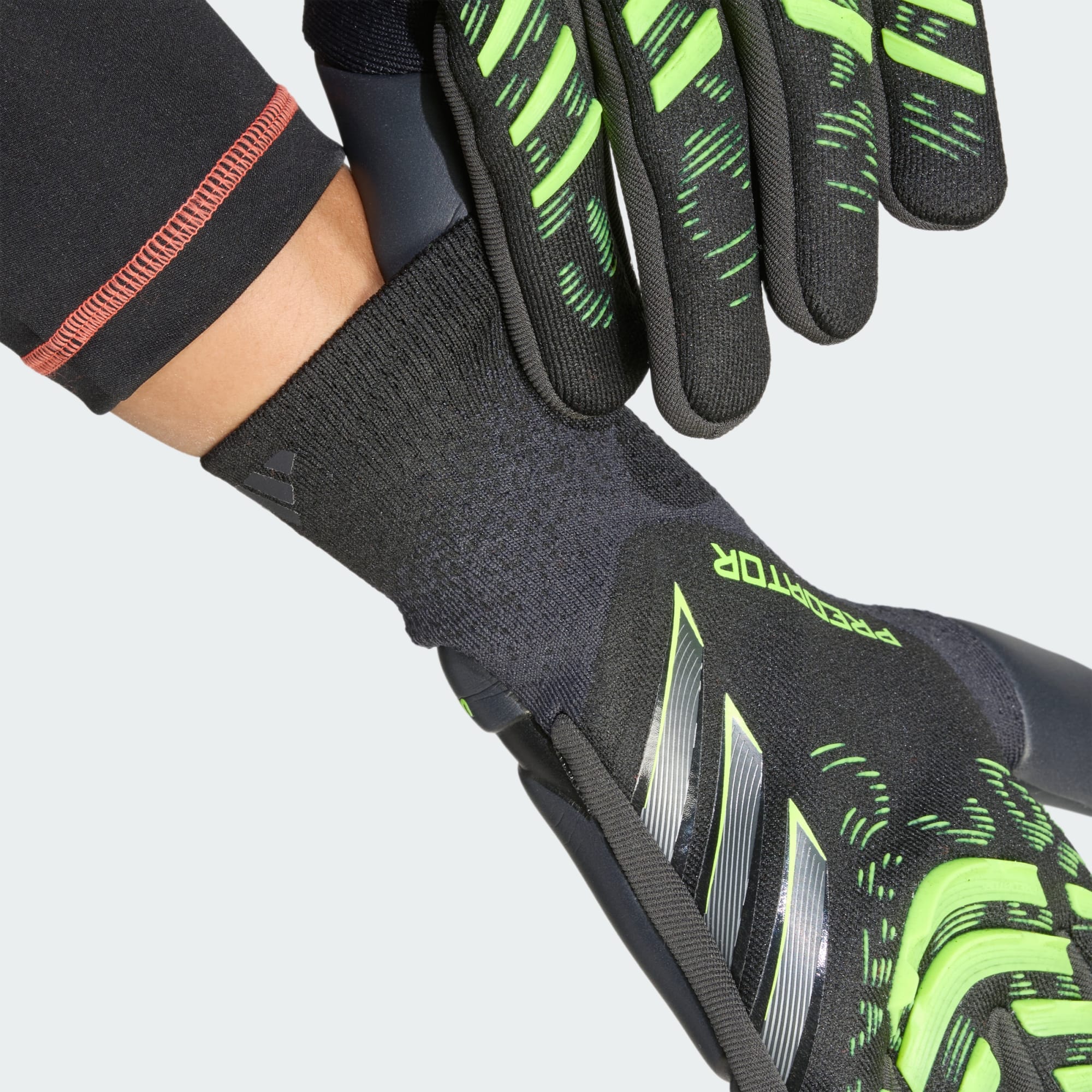 Adidas Predator Pro Goalkeeper Gloves (Black / Carbon / Lucid Lemon)