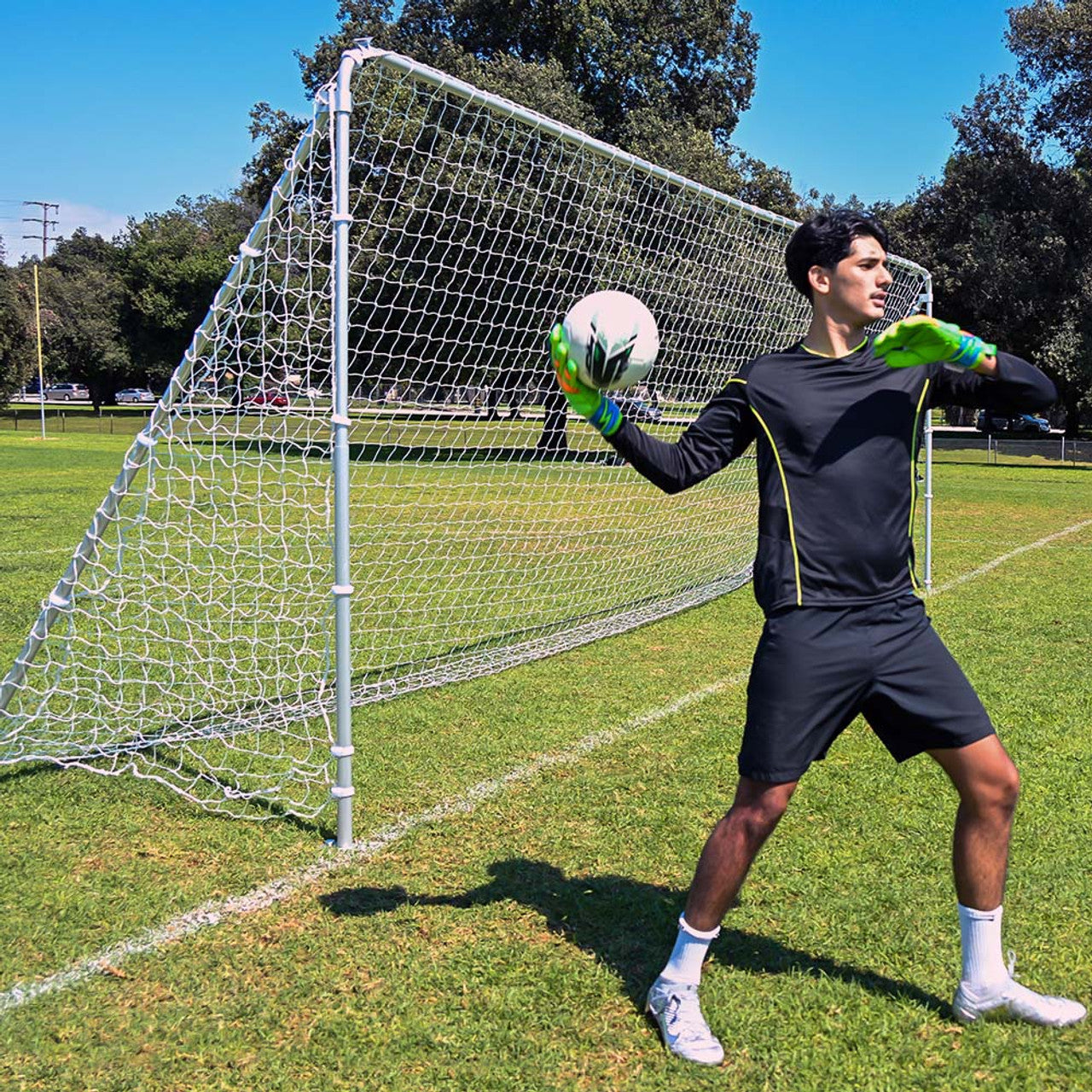 AGORA Aluminum Telescopic Soccer Goal - 8'x24'