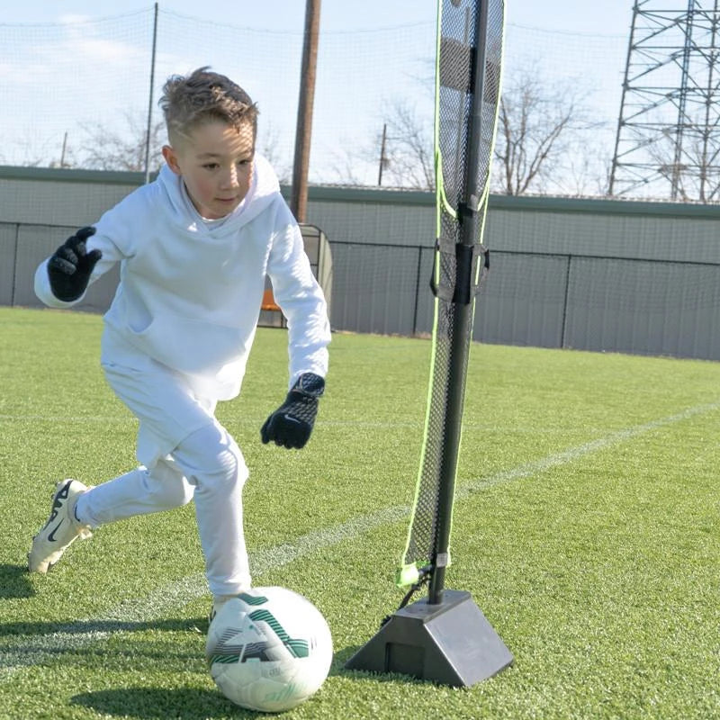Soccer Innovations Soccer Wall Youth Turf Mannequin - Black