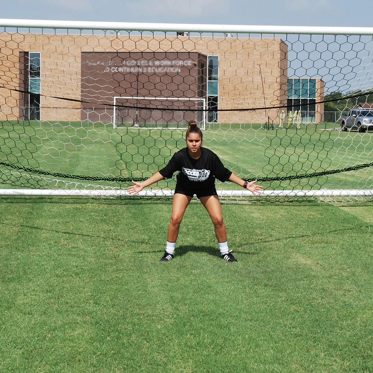 Soccer Innovations goalkeeper strength training bungee resistance Goalkeeper Training Equipment training equipment