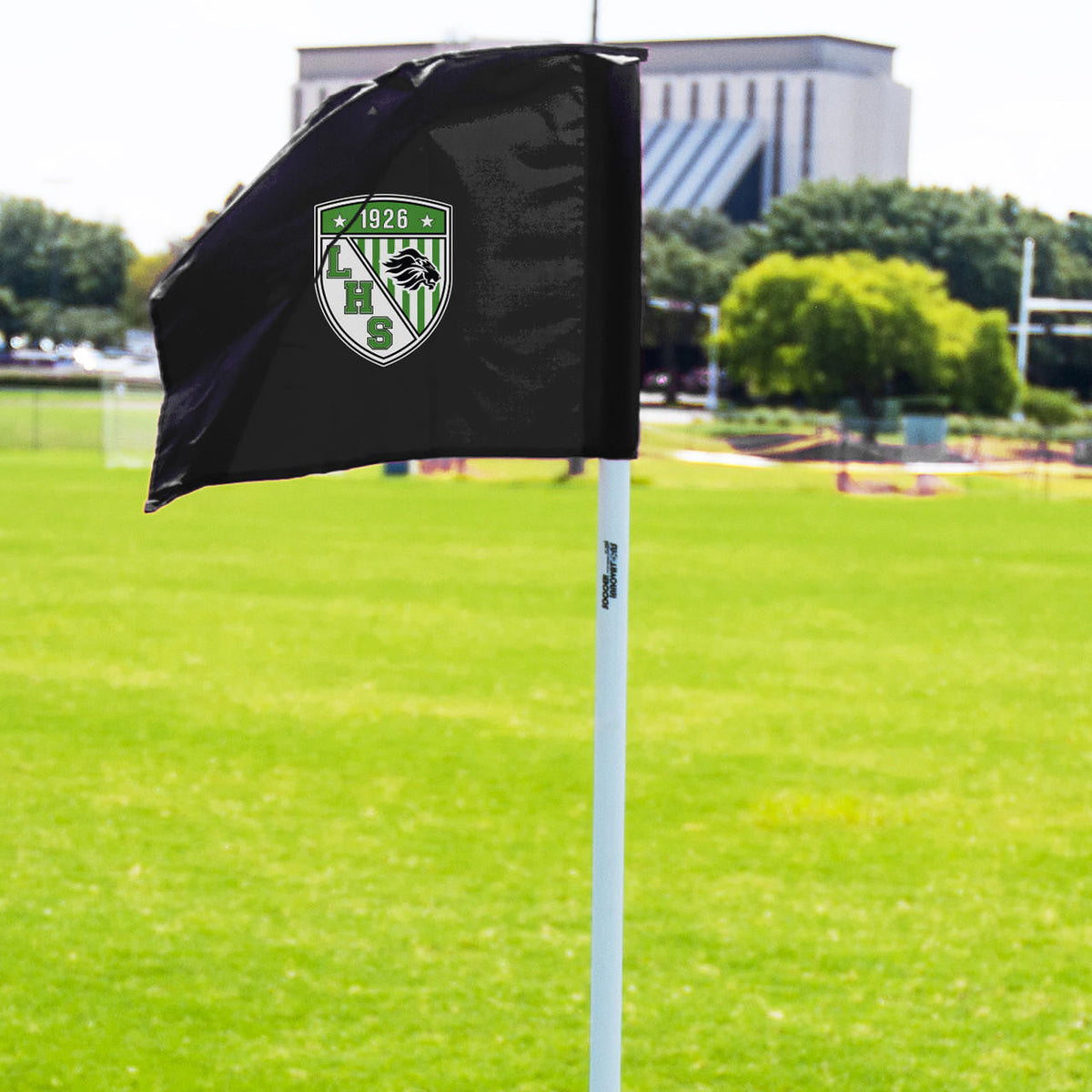 Corner flag with 25mm pole and 8-pound rubber base for artificial turf
