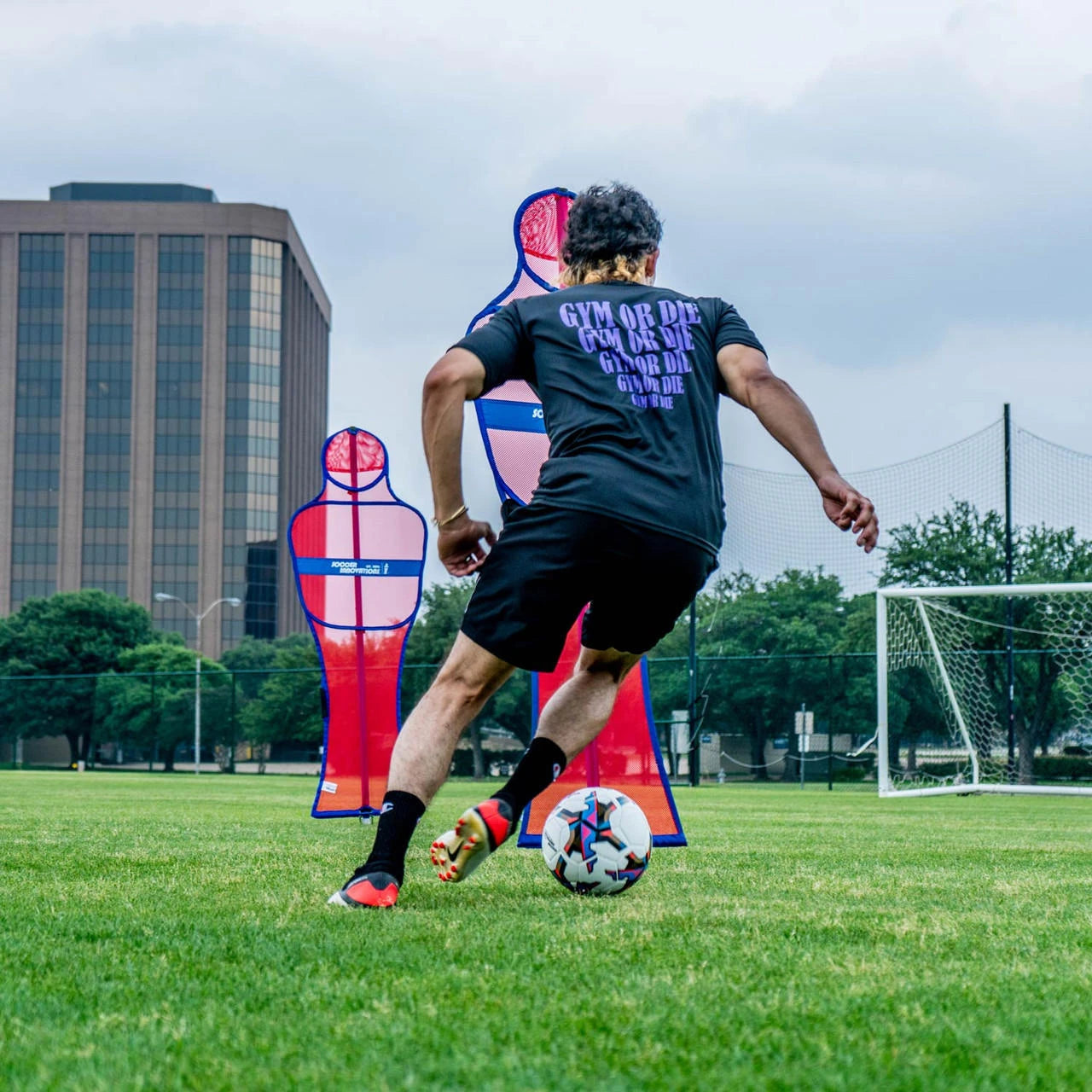 Soccer wall training mannequin with wind-resistant design for training sessions for team training and practice