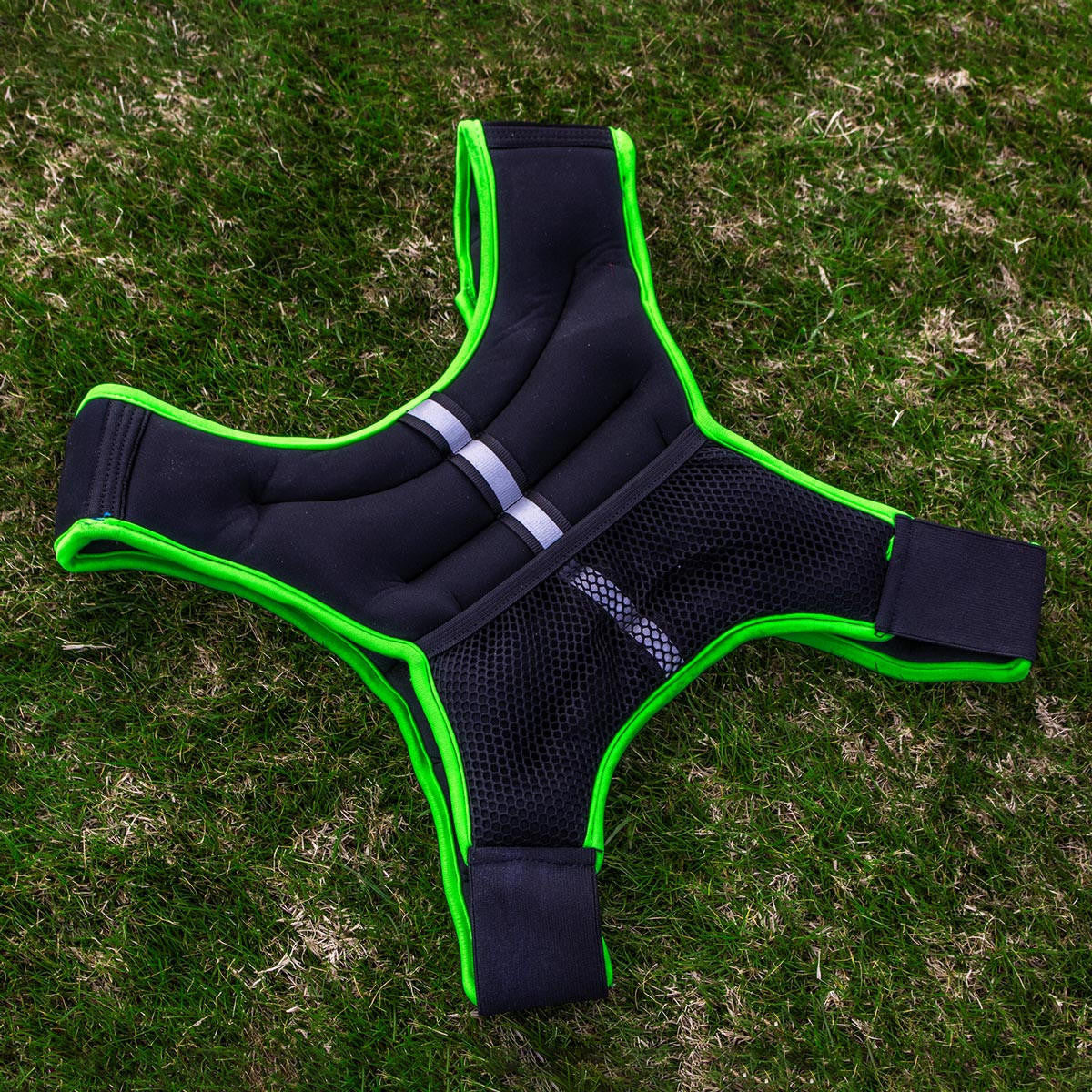 Athletic weight vest slim design with padded back and mesh pocket for valuables
